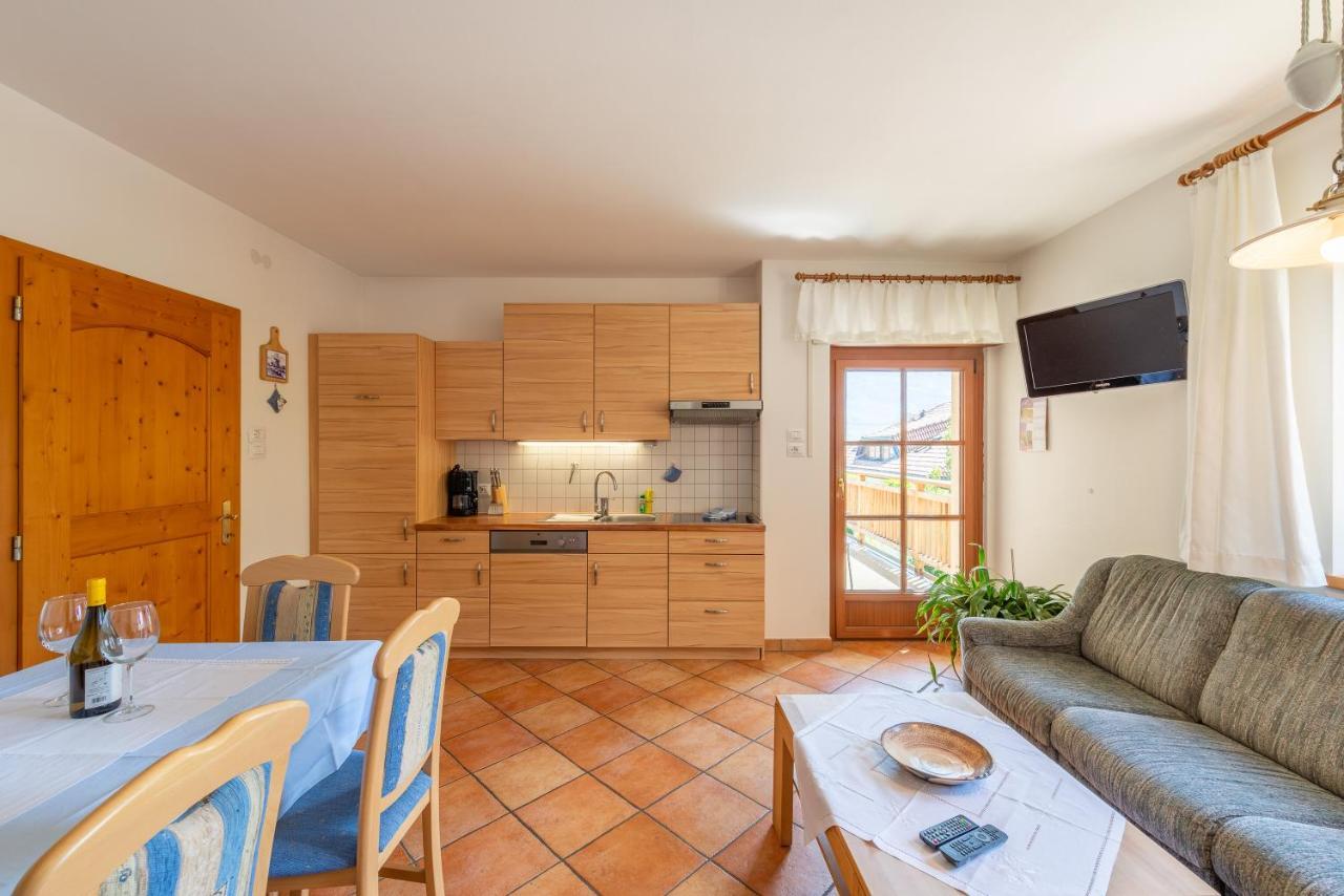 Haus Bellutti Daire Termeno Dış mekan fotoğraf